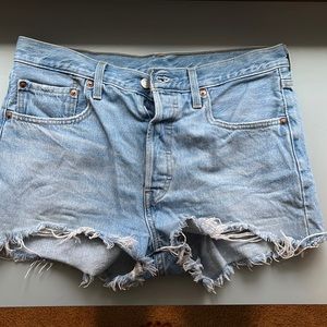 High waisted Levi’s Jean Shorts